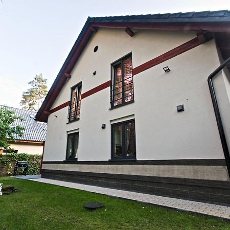 Daisy - Sunny Flowers Apartments Lukecin Exterior foto